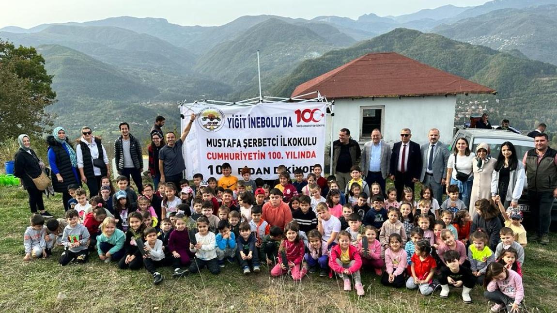Cumhuriyetin 100. Yılında, Mustafa Şerbetci İlkokulu Fidanları; 100 fidan dikiyor.